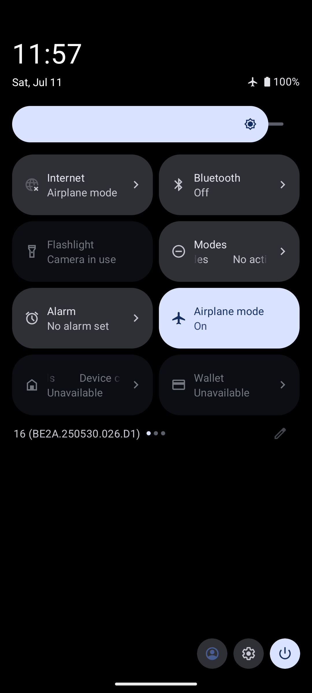 Final quick settings: airplane mode on, everything off